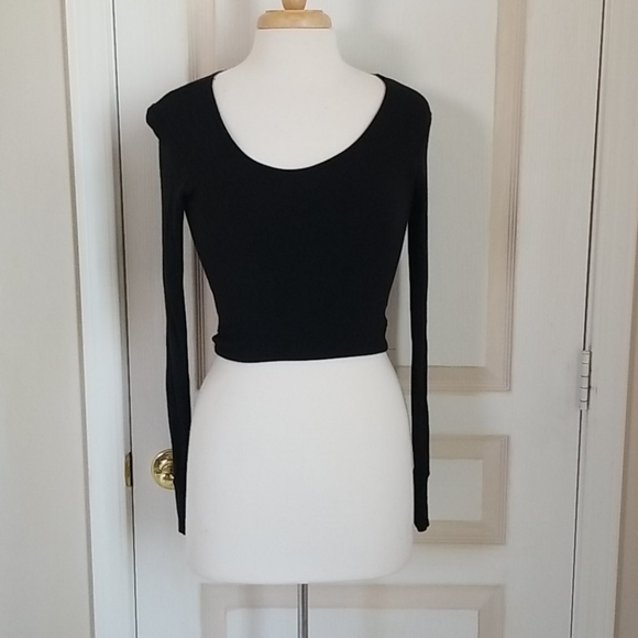 Slinky Soft Lounge Top nwot